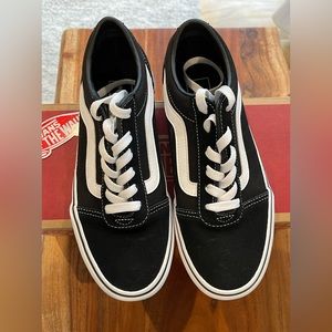 Vans Ward Suede/Canvas Black/White Sneakers ~ size 7 Worn 1x